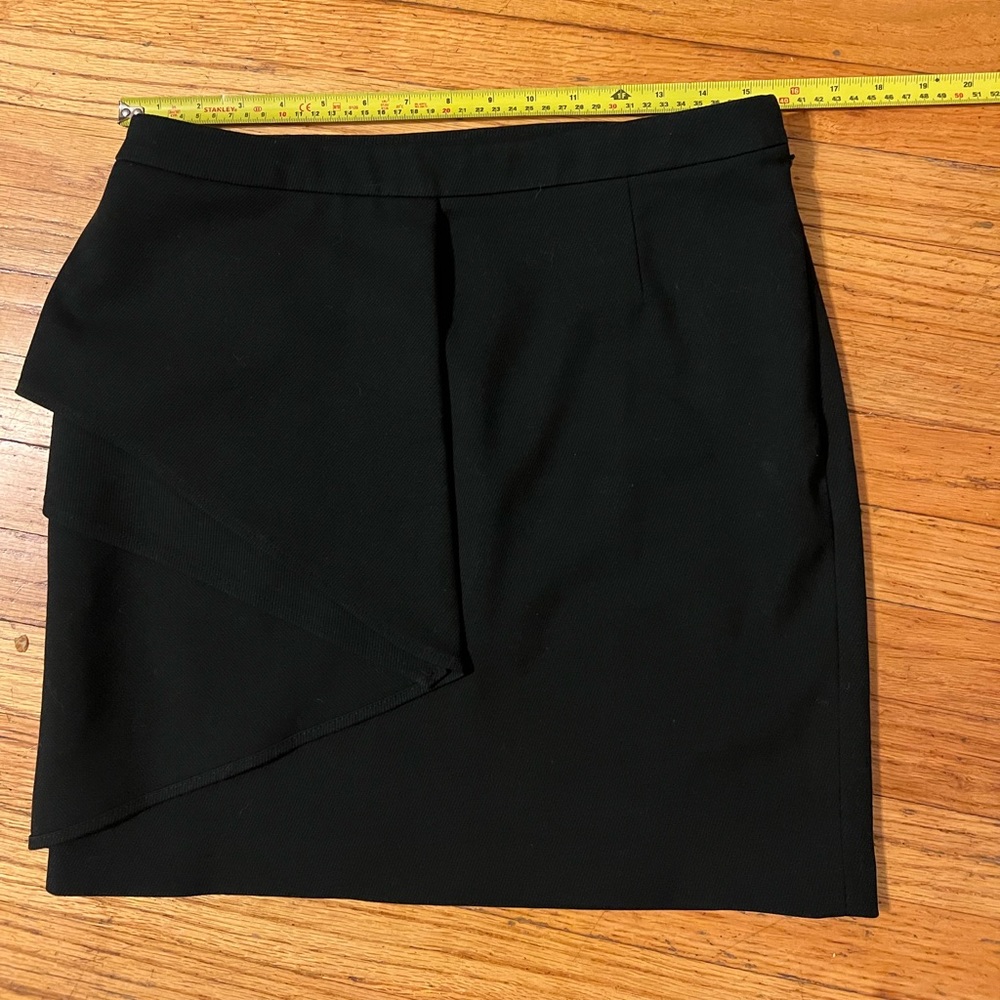 Sisley Paris fine wool elephant skirt size M